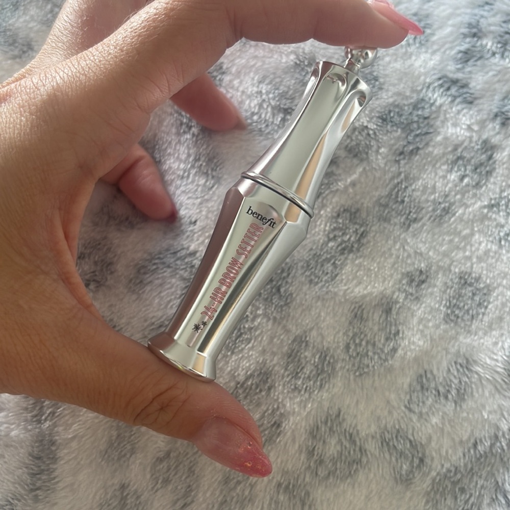 NEW BENEFIT COSMETICS Mini 24-HR Clear Brow Gel